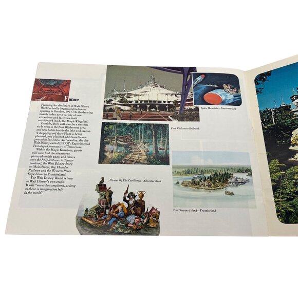 1972 Walt Disney World Souvenir Book Vintage Magic Kingdom Polynesian Village - Picture 9 of 10